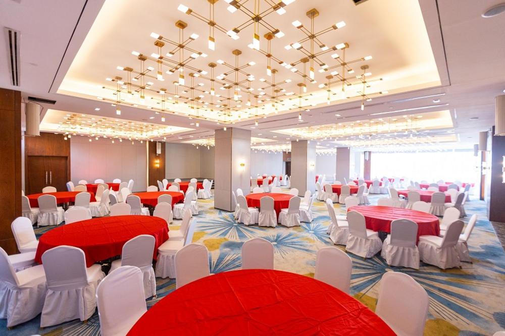 Hotel Ease Mandalay