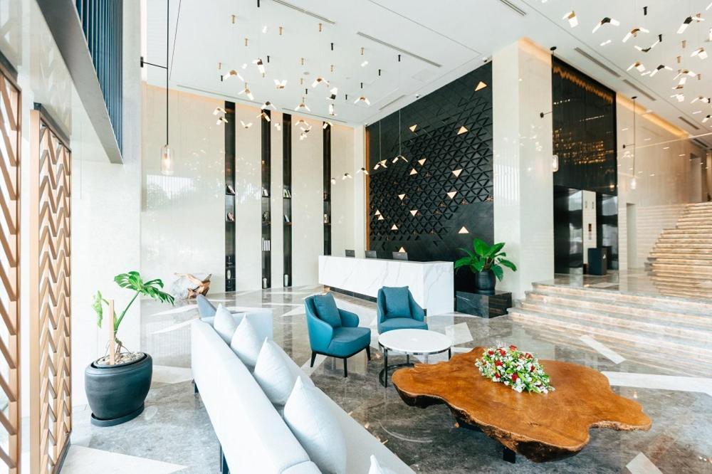 Ease Hotel Mandalay