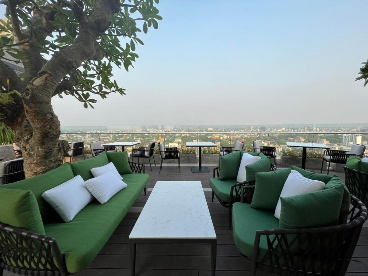 Ease Hotel Mandalay