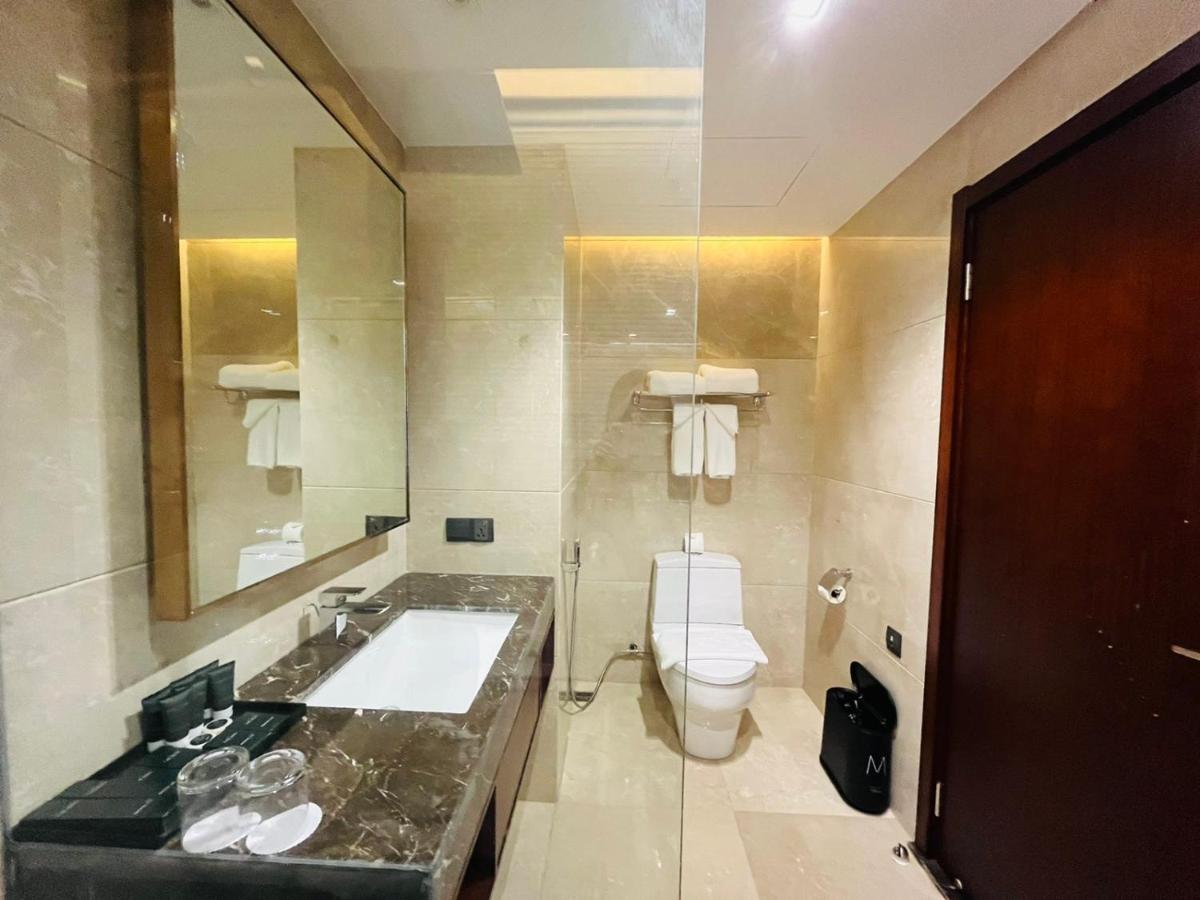 Ease 4* Mandalay